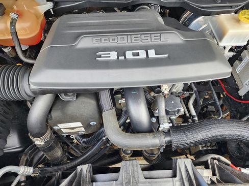 Used 2020 RAM 1500 Limited AWD/4WD image 25