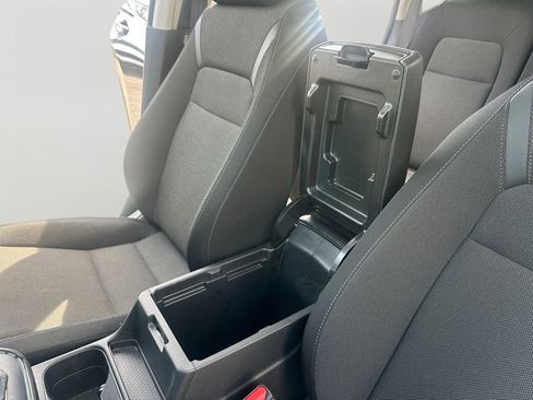 Certified 2025 Honda CR-V EX image 20