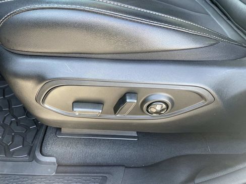 Used 2024 Jeep Grand Cherokee Altitude image 17