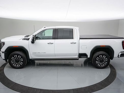Used 2025 GMC Sierra 2500 Denali Ultimate AWD/4WD image 10