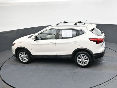 Used 2018 Nissan Rogue Sport SV image 30