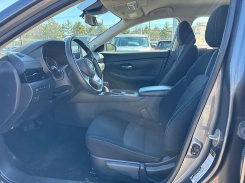 Used 2020 Nissan Sentra SV w/ Lighting Package FWD image 11