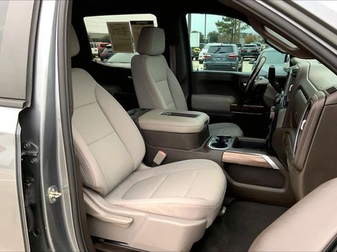 Used 2020 Chevrolet Silverado 1500 RST w/ Texas Edition image 8