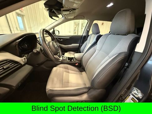 Used 2024 Subaru Outback Premium image 9