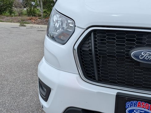 Certified 2025 Ford Transit 350 XLT RWD image 9