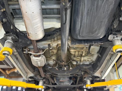 Used 1991 Toyota Pickup 2WD Regular Cab image 9