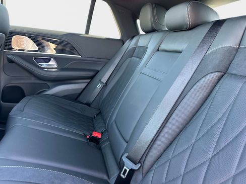 New 2026 Mercedes-Benz GLE 53 AMG 4MATIC Coupe image 12