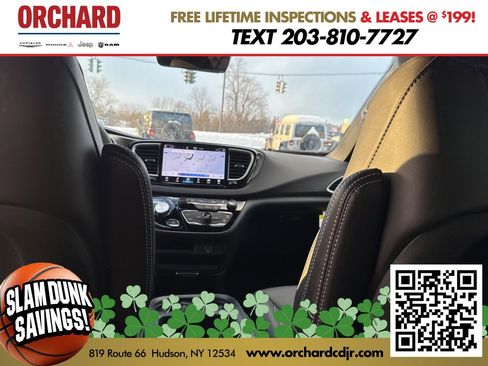 New 2026 Chrysler Voyager LX image 16