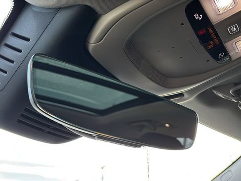 Certified 2025 Volvo XC90 T8 Plus w/ Protection Package AWD/4WD image 23