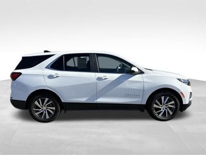 Used 2024 Chevrolet Equinox LT w/ LPO, Floor Liner Package