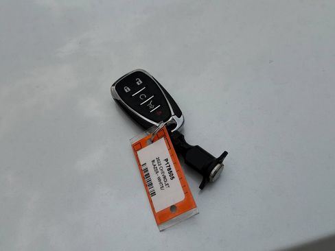 Used 2022 Chevrolet Blazer LT w/ Sound & Technology Package AWD/4WD image 29