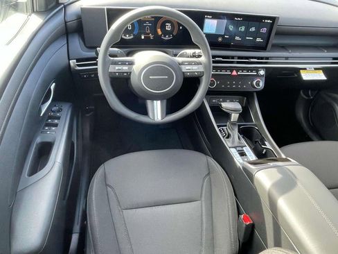 New 2026 Hyundai Tucson SEL image 29