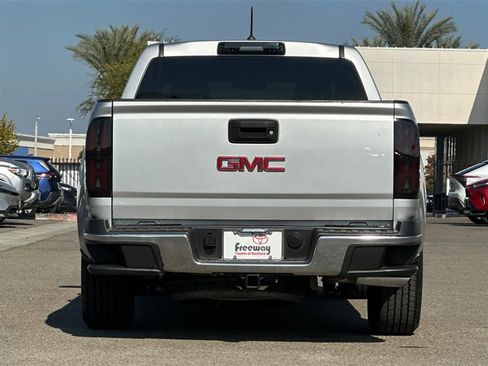 Used 2017 GMC Canyon 2WD Crew Cab w/ Convenience Package image 6