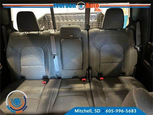 New 2026 RAM 1500 4x4 Crew Cab image 29