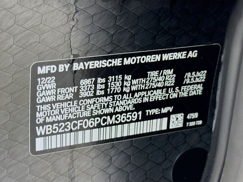 Used 2023 BMW iX xDrive50 w/ Sport Package image 32