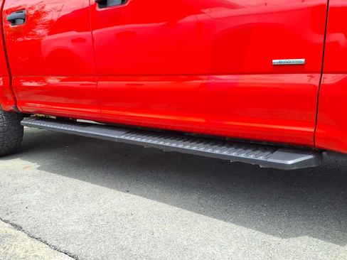 Used 2017 Ford F150 XL w/ Equipment Group 101A Mid AWD/4WD image 6