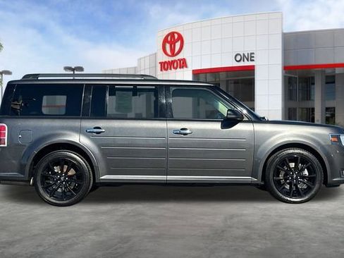 Used 2017 Ford Flex SEL w/ Equipment Group 202A image 3