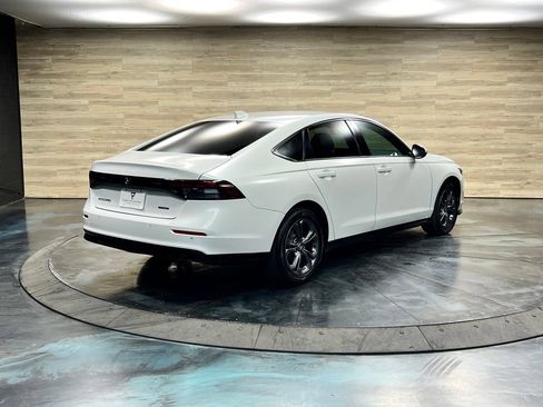 Used 2025 Honda Accord EX-L image 13