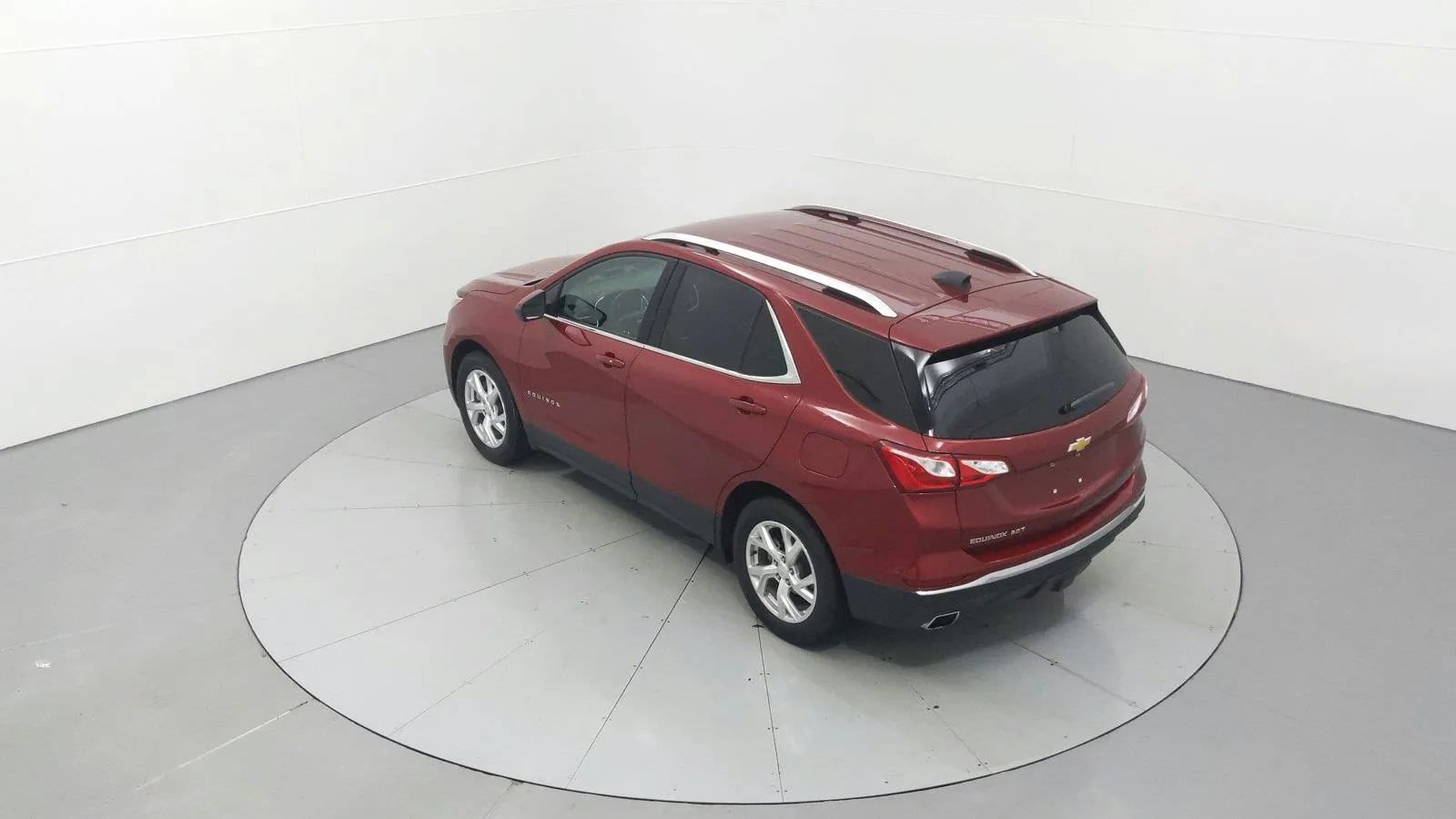 Used 2020 Chevrolet Equinox LT FWD image 21