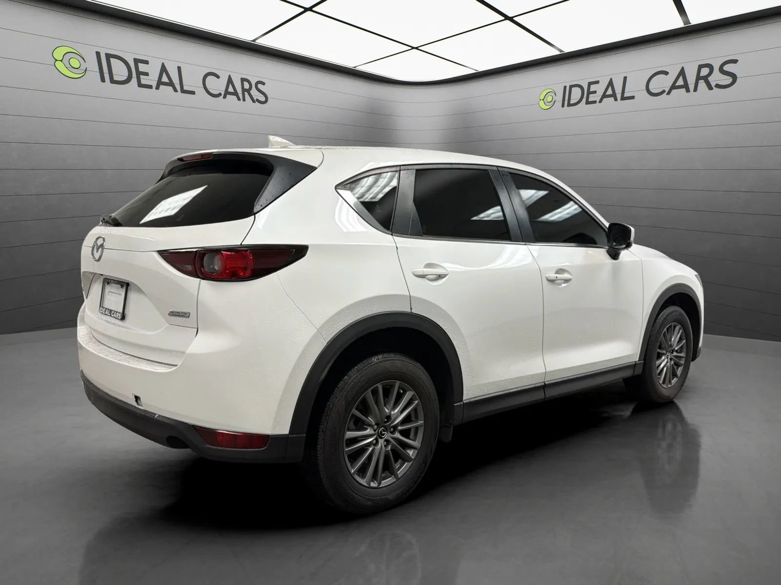 Used 2019 MAZDA CX-5 Touring FWD image 5