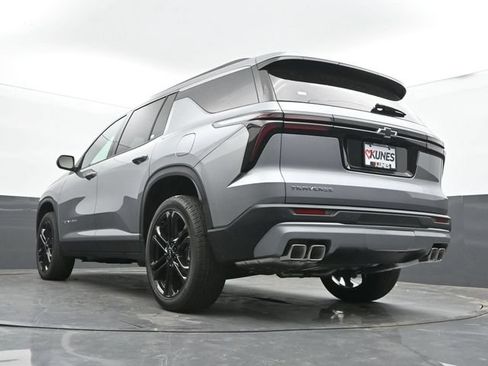 New 2026 Chevrolet Traverse LT w/ LPO, Floor Liner Package FWD image 48