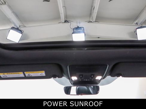 Used 2024 Honda Pilot TrailSport image 21