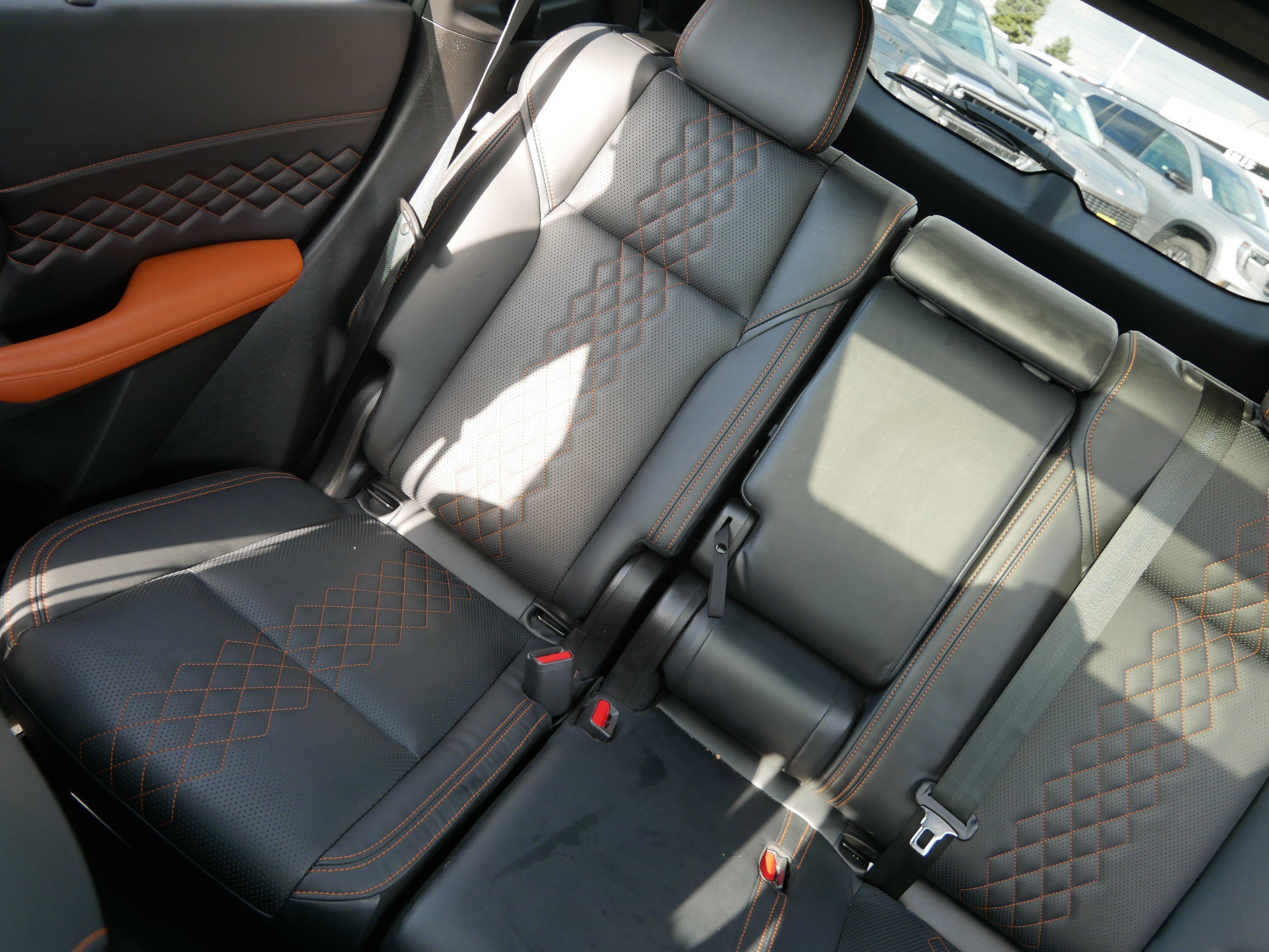 Used 2023 Mitsubishi Outlander SEL AWD/4WD image 12