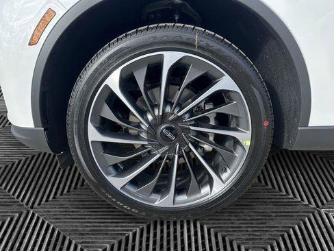 New 2026 Lincoln Aviator Reserve AWD/4WD image 14