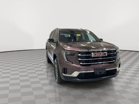 Certified 2025 GMC Acadia Elevation image 2