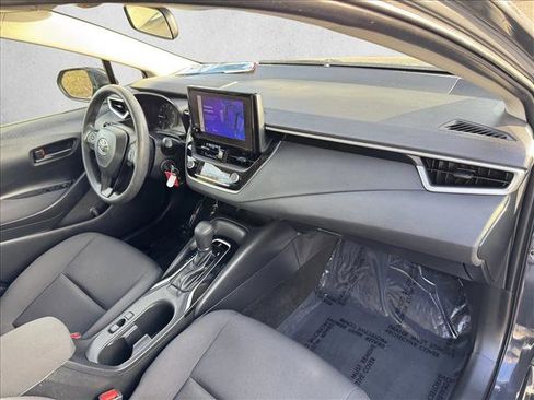 Used 2024 Toyota Corolla LE image 20
