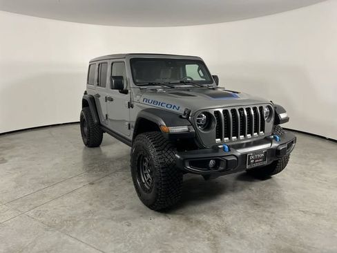 Used 2022 Jeep Wrangler Unlimited Rubicon 4xe AWD/4WD image 2
