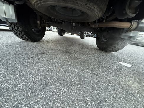 Used 2019 Toyota Tacoma SR5 image 30