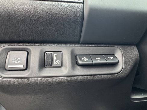 Used 2023 GMC Acadia Denali w/ Denali Ultimate Package image 27