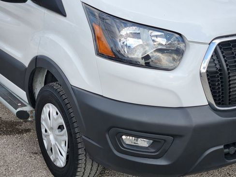Used 2024 Ford Transit 250 Low Roof w/ Exterior Upgrade Package image 9