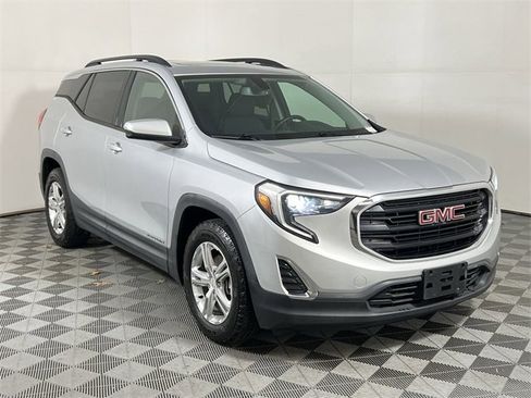 Used 2018 GMC Terrain SLE w/ Infotainment Package I image 2