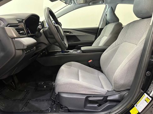 Certified 2025 Toyota Camry LE AWD/4WD image 22