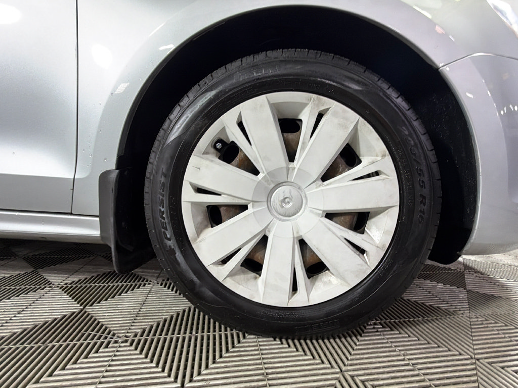 Used 2014 Volkswagen Jetta SE FWD image 35