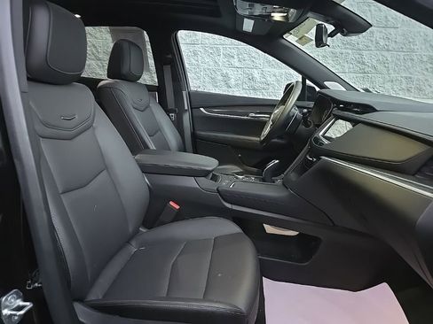 Certified 2024 Cadillac XT5 Sportv w/ Technology Package AWD/4WD image 26