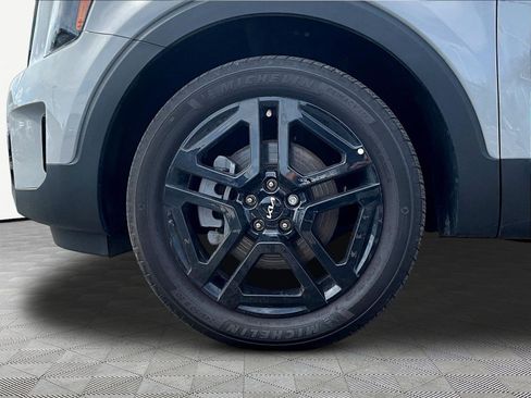 Used 2024 Kia Telluride EX X-Line AWD/4WD image 35
