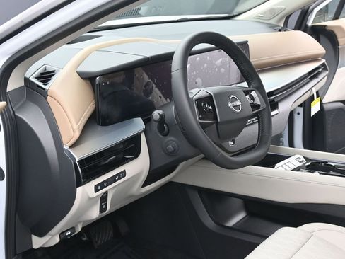 New 2026 Nissan Murano Platinum w/ Cargo Package AWD/4WD image 7