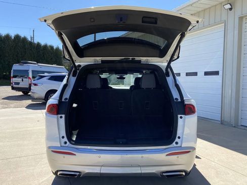 Used 2024 Buick Enclave Premium image 26