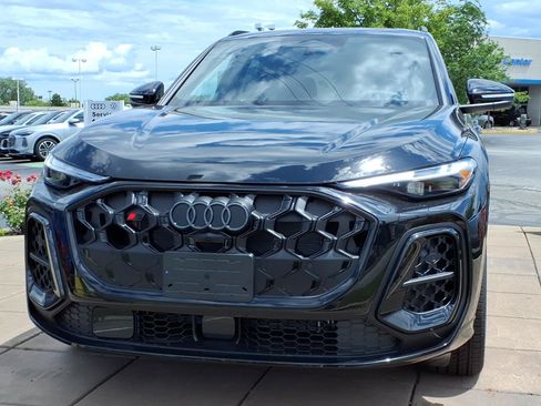 New 2026 Audi SQ5 Premium Plus AWD/4WD image 2