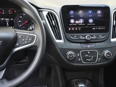 Used 2019 Chevrolet Malibu LS image 11