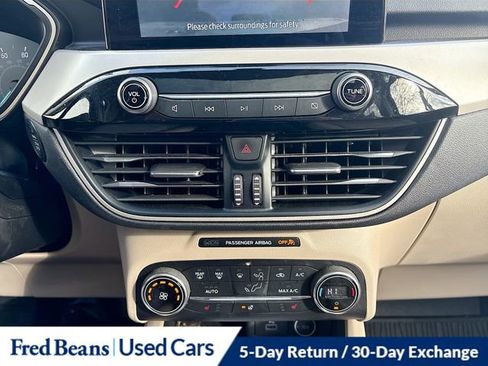 Used 2020 Ford Escape SEL image 20