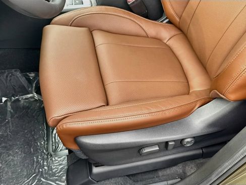 New 2026 Subaru Ascent Touring AWD/4WD image 18