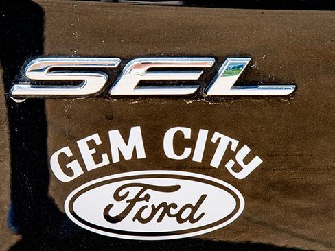 Used 2024 Ford Edge SEL AWD/4WD image 17