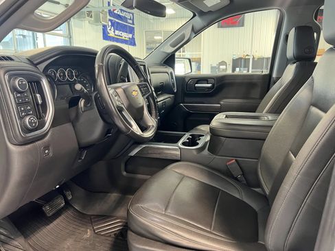 Used 2021 Chevrolet Silverado 1500 LTZ AWD/4WD image 11
