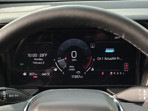 Used 2025 GMC Terrain Elevation image 15