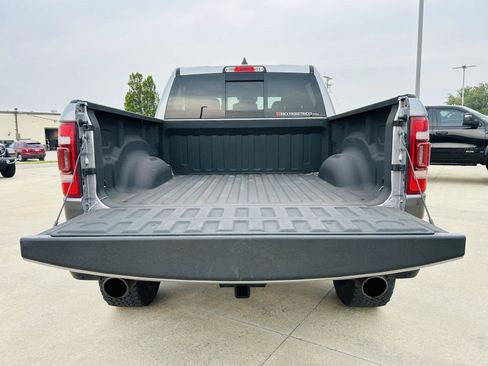 Used 2022 RAM 1500 Laramie AWD/4WD image 29