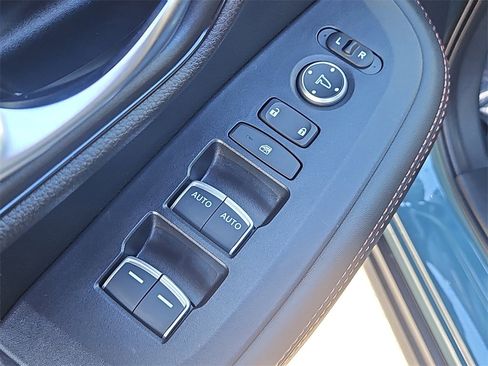 Certified 2024 Honda HR-V Sport image 22